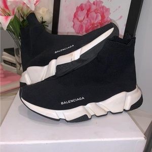 Women’s Balenciaga speed runners